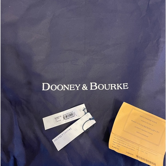 Dooney and Bourke Leather cross body bag - Picture 10 of 11